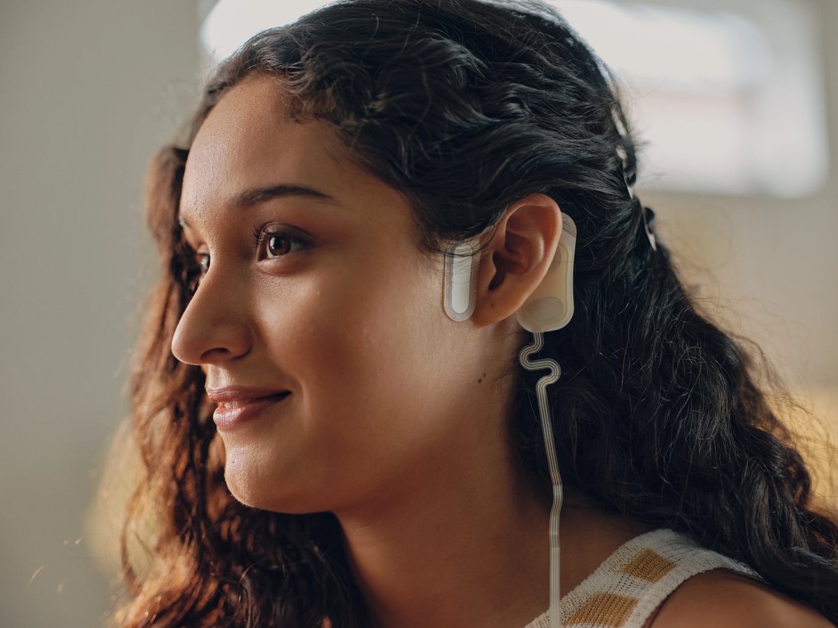 Woman wearing OhmBody